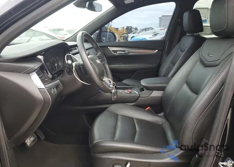 2024 Cadillac Xt6 Luxury z USA, uszkodzony, nr VIN 1GYKPBR40RZ704028